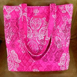 NWOT Vera Bradley Large Pink/Paisley Tote Bag